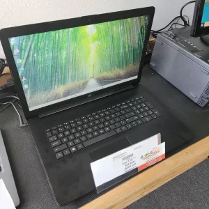 HP 17 (Refurbished)
